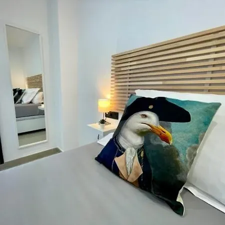 Gatu Premium Alma Marinera, Preferente Mayores De 25 Anos Y Familias Apartment *